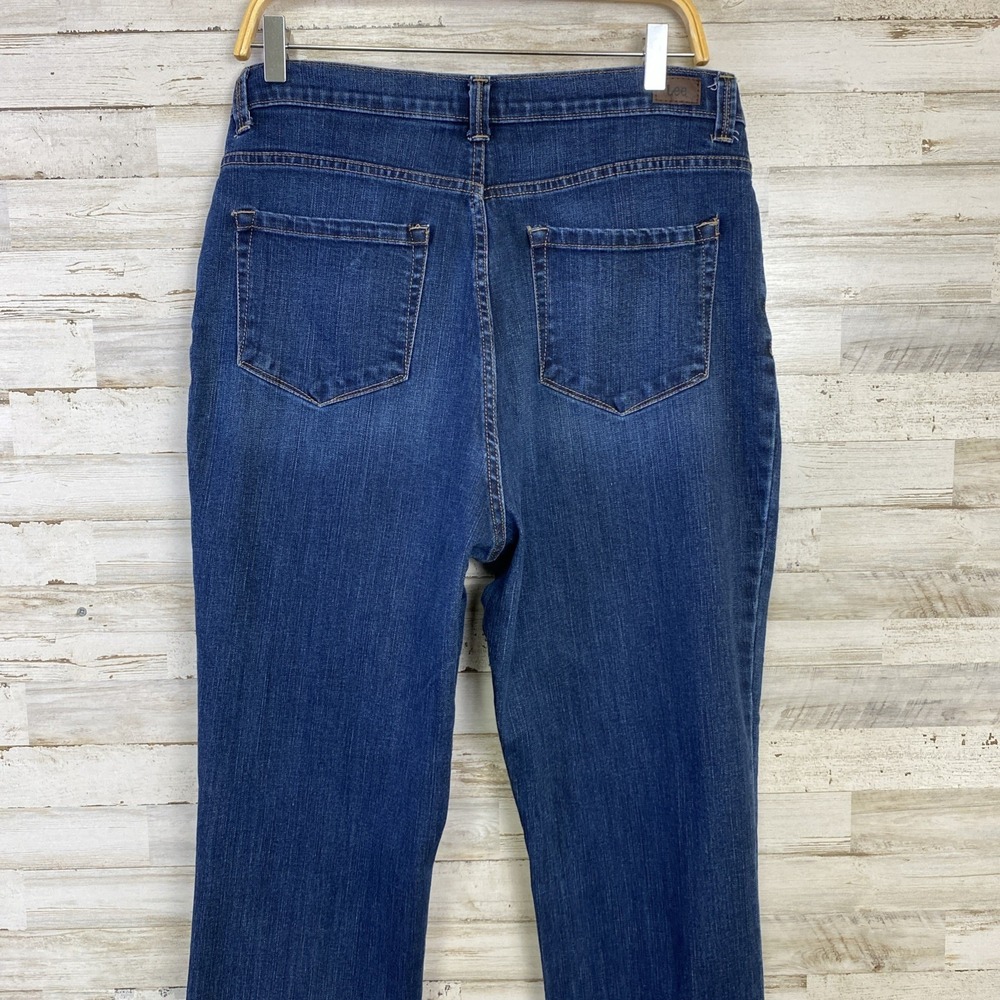Lee Jeans Women 12M Blue Denim Classic Fit Straight Leg Medium Wash Western - Picture 4 of 12